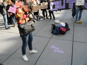 2012 6:16 Paris FR - 2 {OUTrans}